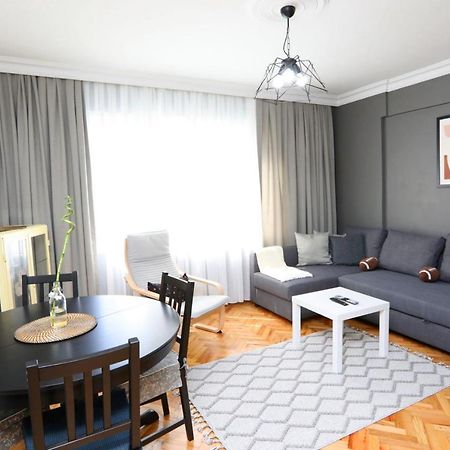 Stylish And Central Flat In Kadikoy Istanbul Eksteriør billede